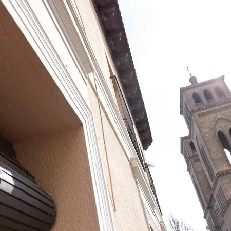 Bonita Vivienda En El Corazon De Zaragoza Apartment Exterior photo